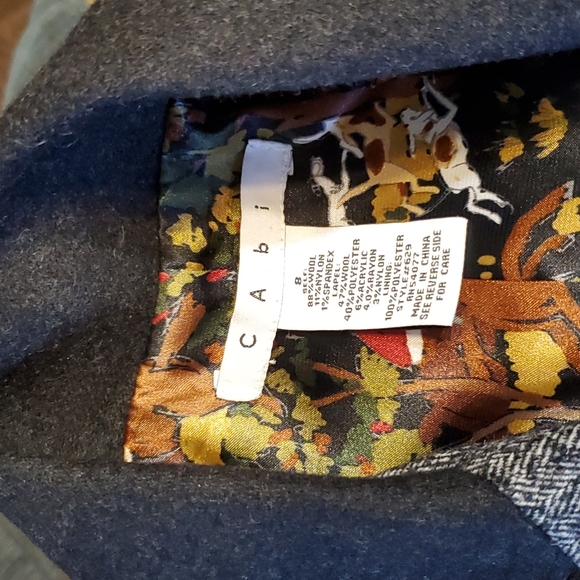 CAbi B/W Wool Blend Riding Jacket with Great Details, Sz 8 - Picture 16 of 16